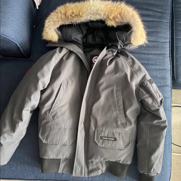 Canada goose bomber